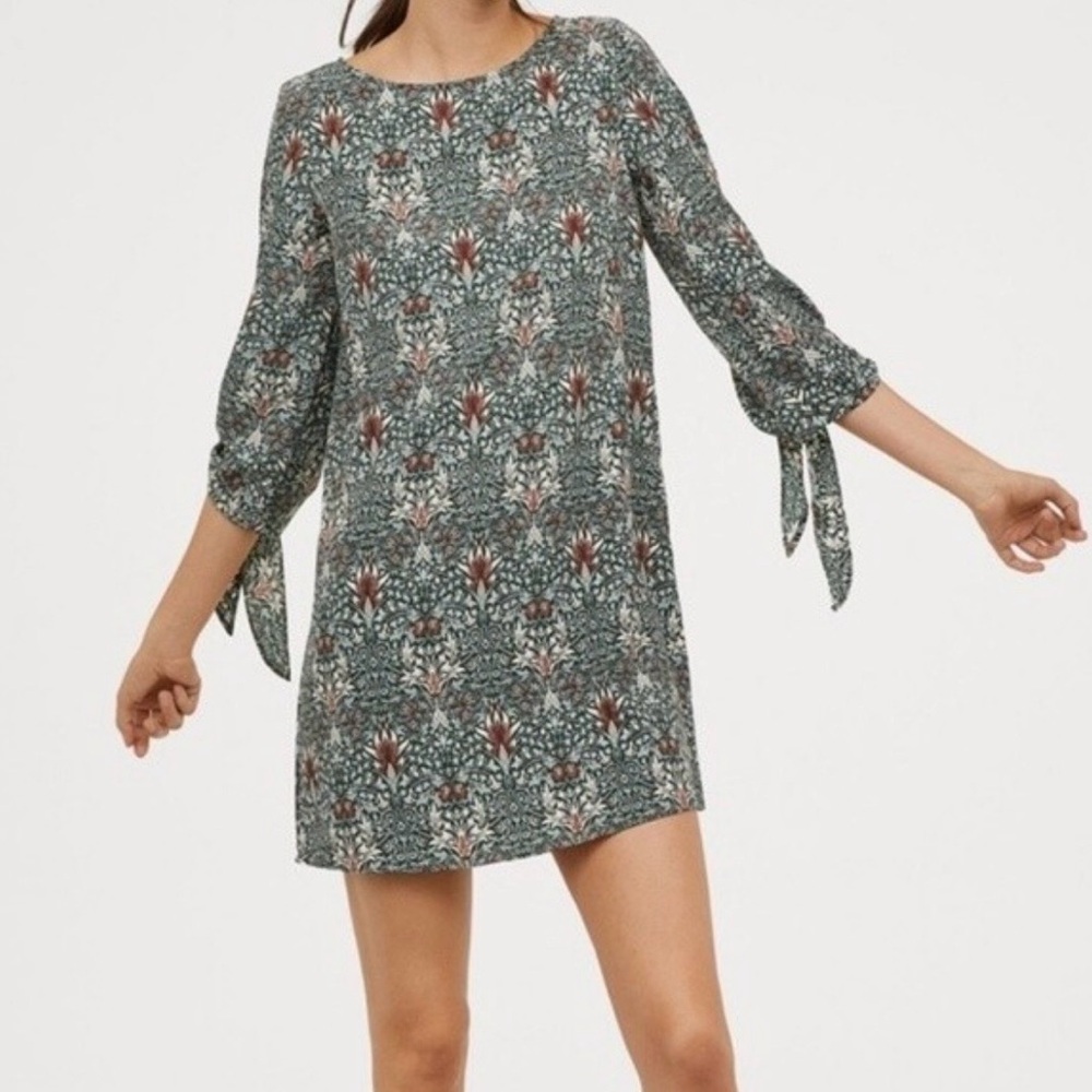 H&M x William Morris Classic Green Floral Mini Dress with Tie Sleeves